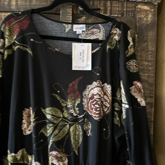 LuLaRoe Evelyn Maxi Dress Black Floral NWT 2XL - Picture 3 of 8